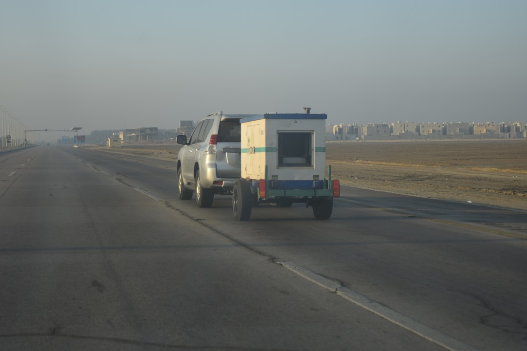 Quote Me Up! Finding the Best Commercial Truck Insurance Rates